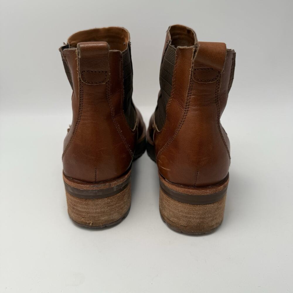 Kork-Ease Bristol Stacked Heel Boots Brown Leather Size 7.5 Pull On Tab - Picture 3 of 9